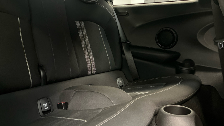 MINI Hatchback 2.0 Cooper S Sport II 3dr Auto Petrol Hatchback